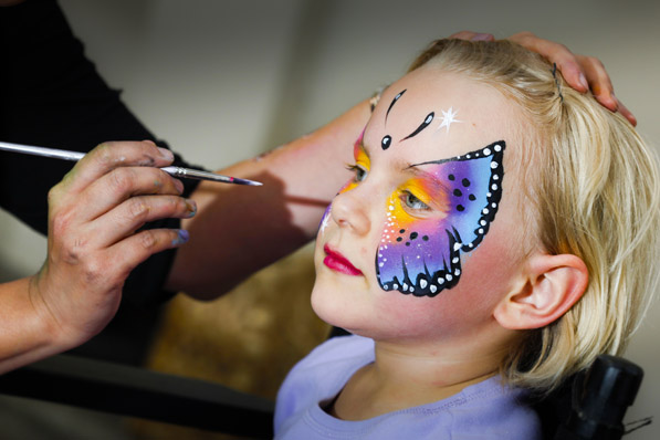 ANNE FLYNN_ANNE'S FACE PAINTING_00008
